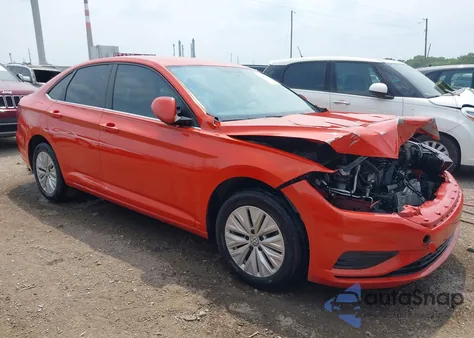 2019 Volkswagen Jetta 1.4T S z USA, uszkodzony, nr VIN 3VWN57BU7KM163662